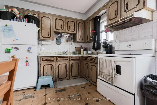 Additional property image - 25 Chilcot Ave