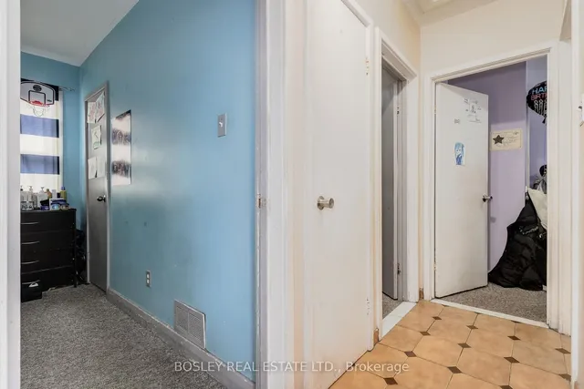 Additional property image - 25 Chilcot Ave