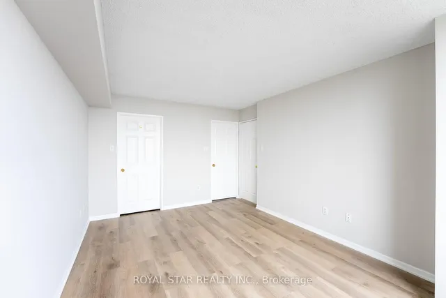 Additional property image - 12 Laurelcrest St Unit 811