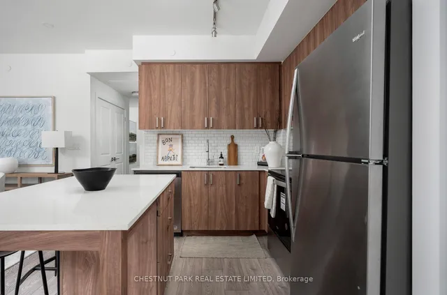 Additional property image - 4045 Hickory Dr Unit 9