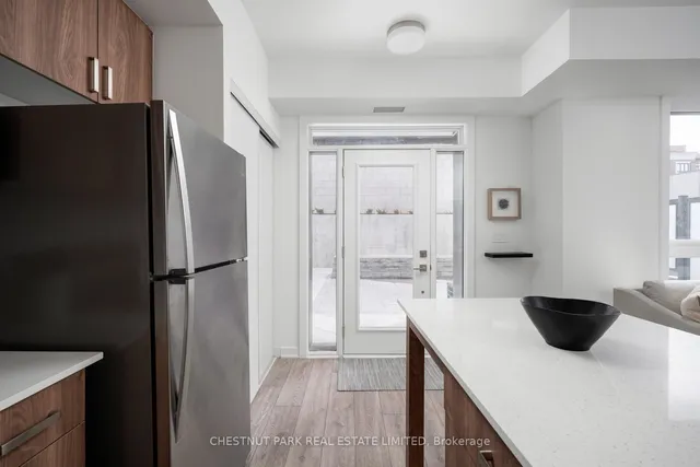Additional property image - 4045 Hickory Dr Unit 9