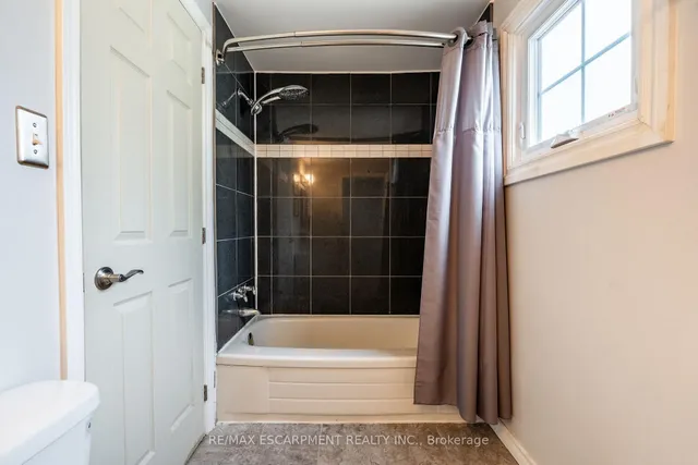 Additional property image - 2345 Glastonbury Rd