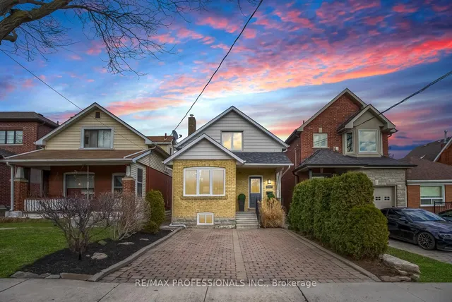 Primary image of 25 Aldgate Ave