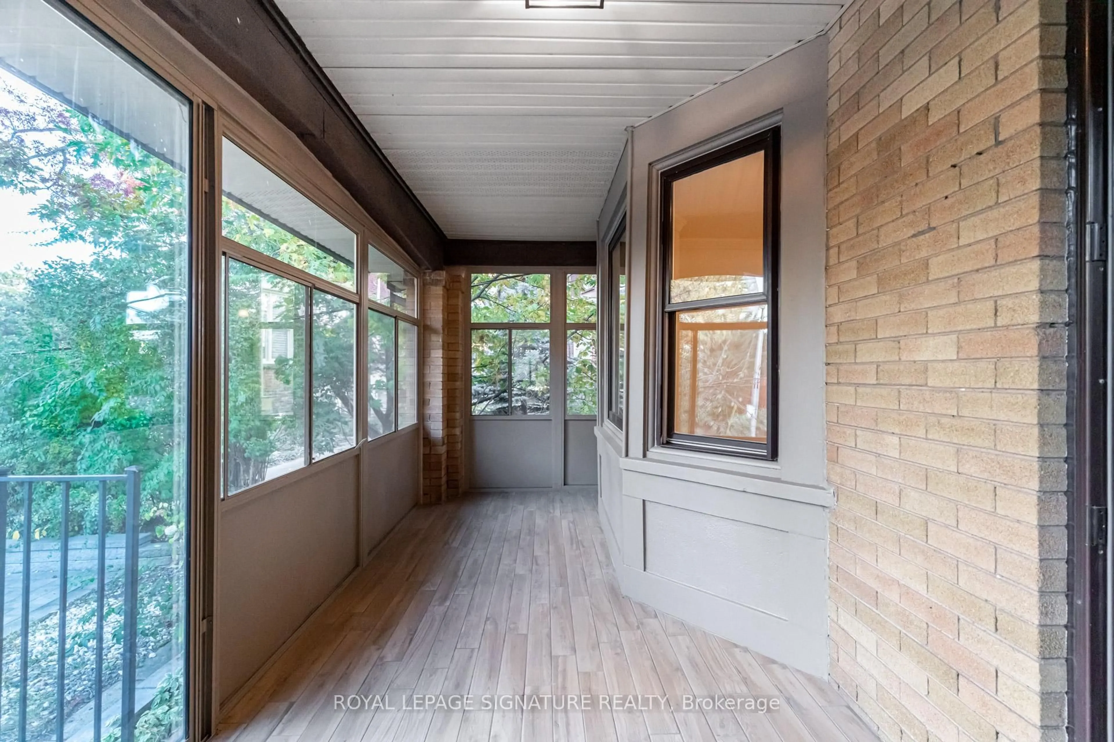 Indoor entryway for 36 Gothic Ave, Toronto Ontario M6P 2V9