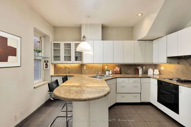 Additional property image - 220 Howard Park Ave