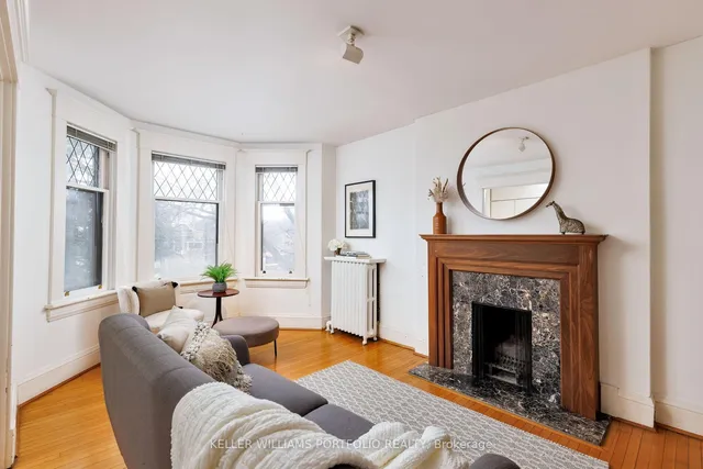Additional property image - 220 Howard Park Ave