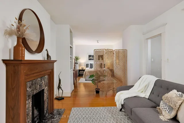 Additional property image - 220 Howard Park Ave