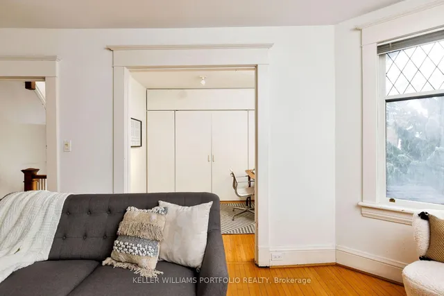 Additional property image - 220 Howard Park Ave