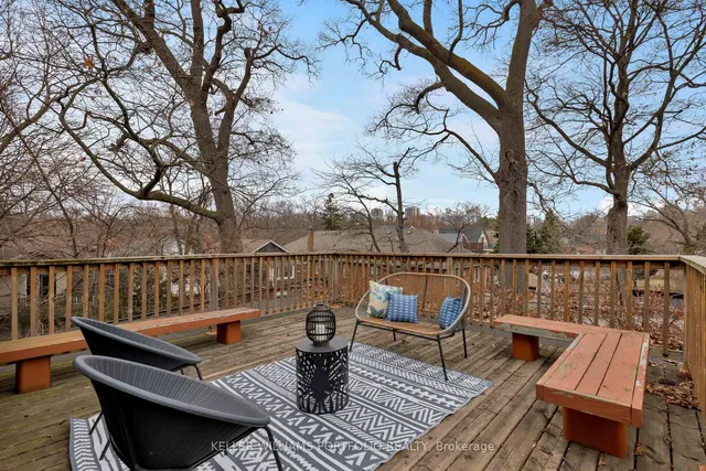 Additional property image - 220 Howard Park Ave