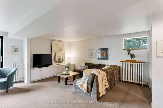 Additional property image - 220 Howard Park Ave