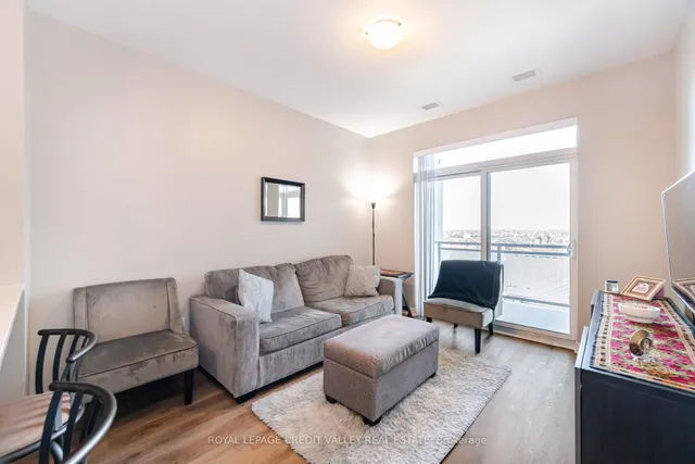 Additional property image - 470 Gordon Krantz Ave Unit 520