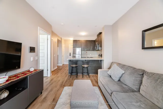 Additional property image - 470 Gordon Krantz Ave Unit 520