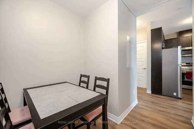 Additional property image - 470 Gordon Krantz Ave Unit 520