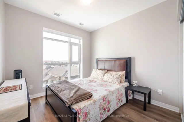 Additional property image - 470 Gordon Krantz Ave Unit 520