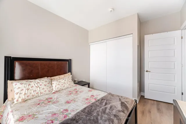 Additional property image - 470 Gordon Krantz Ave Unit 520