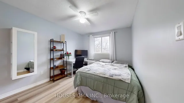 Additional property image - 86 Carisbrooke Crt
