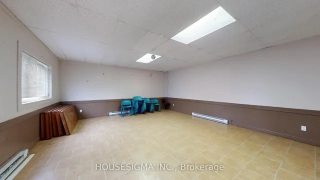 Additional property image - 86 Carisbrooke Crt