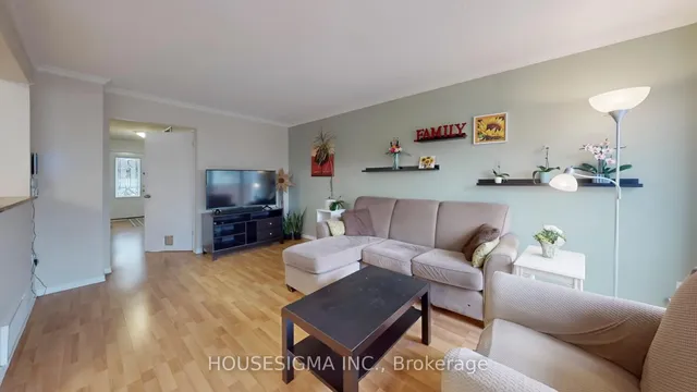 Additional property image - 86 Carisbrooke Crt