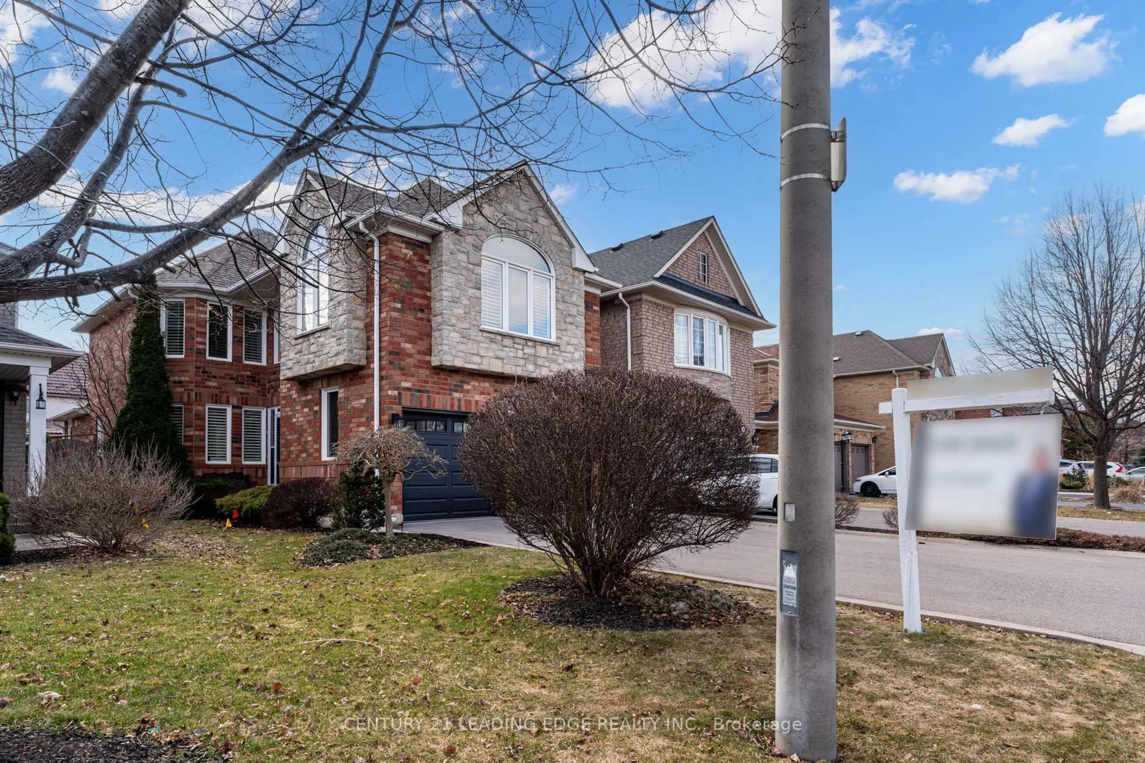 Home with brick exterior material, street for 6234 Miriam Way, Mississauga Ontario L5N 7V5
