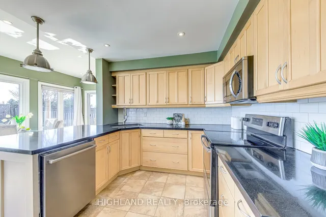 Additional property image - 1012 Glenbrook Ave