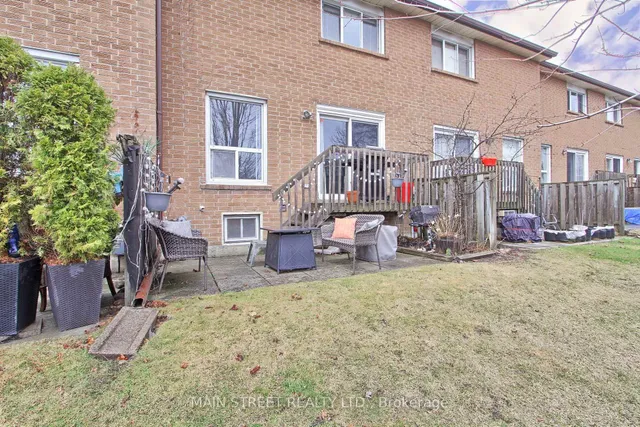 Additional property image - 725 Vermouth Ave Unit 18