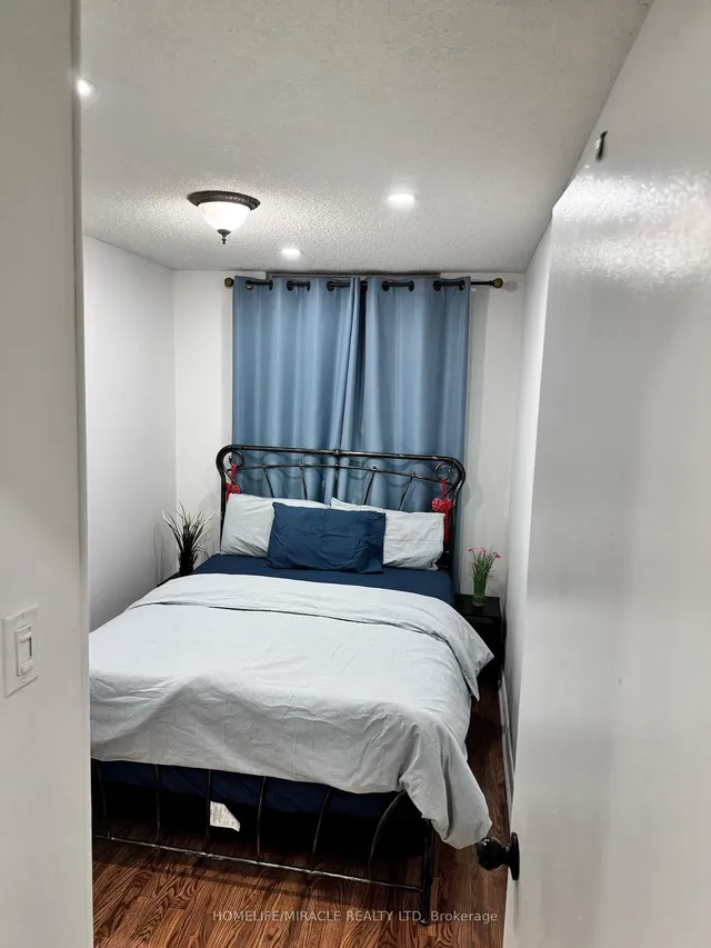 Additional image 9 of 1615 Bloor St Unit 1203
