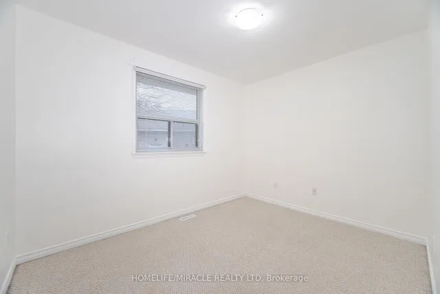 Additional property image - 18 Albion Cres