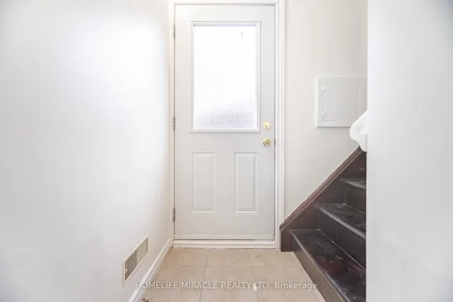 Additional property image - 18 Albion Cres