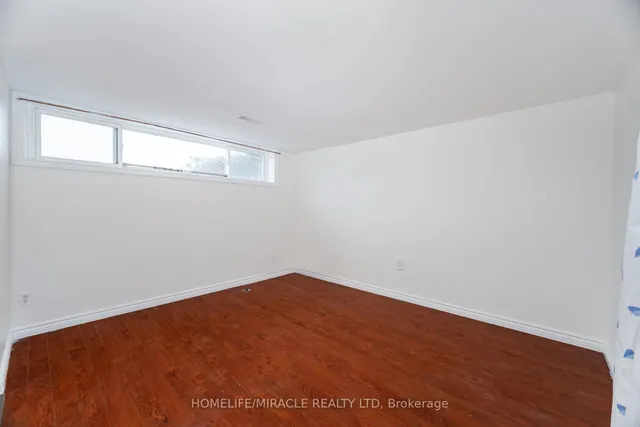 Additional property image - 18 Albion Cres