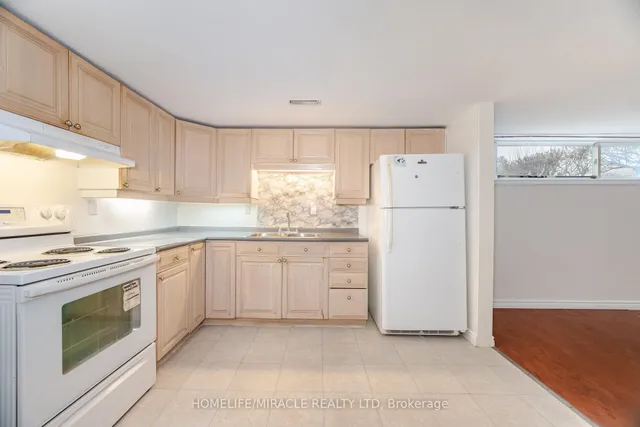 Additional property image - 18 Albion Cres