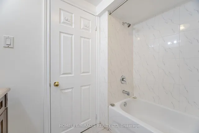 Additional property image - 18 Albion Cres