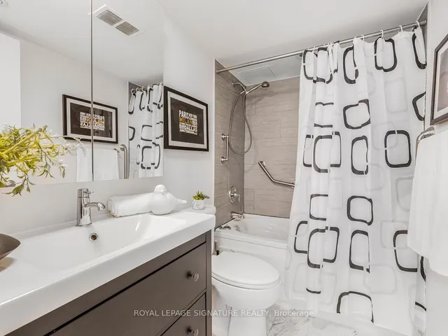 Additional property image - 2045 Lake Shore Blvd Unit 1008