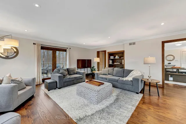Additional property image - 2044 Kilbride St
