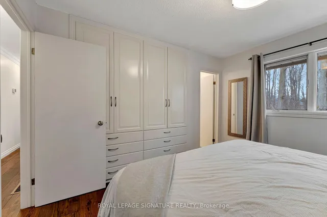 Additional property image - 2044 Kilbride St