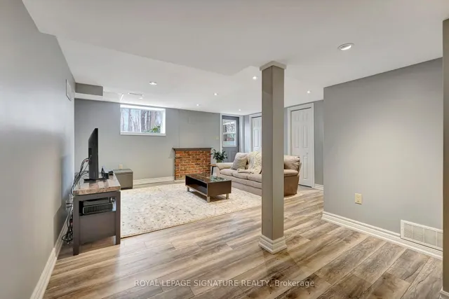 Additional property image - 2044 Kilbride St