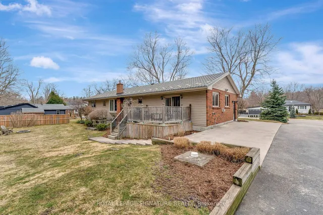 Additional property image - 2044 Kilbride St