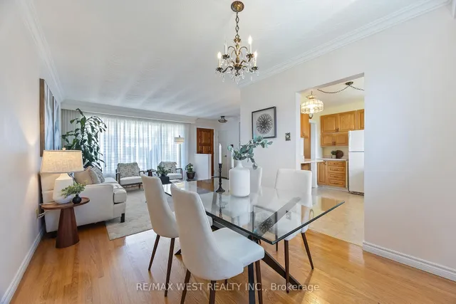 Additional property image - 588 Hyacinthe Blvd