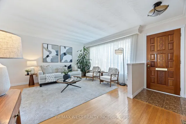 Additional property image - 588 Hyacinthe Blvd
