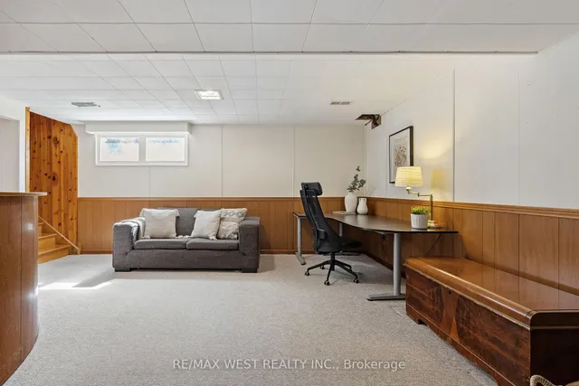 Additional property image - 588 Hyacinthe Blvd