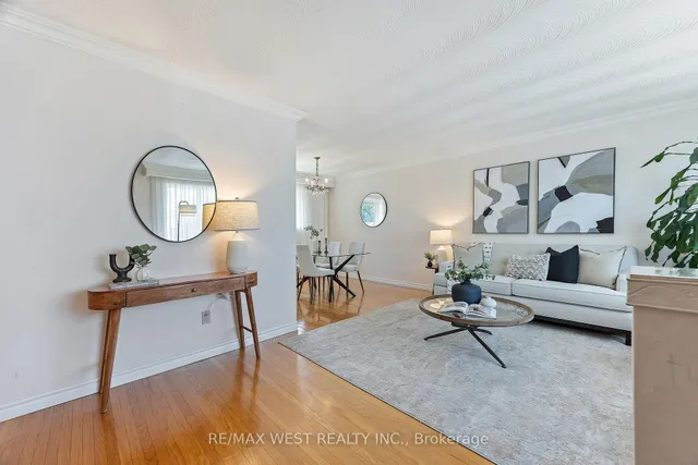 Additional property image - 588 Hyacinthe Blvd