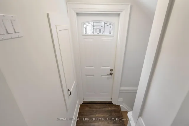 Additional property image - 489 Glenlake Ave