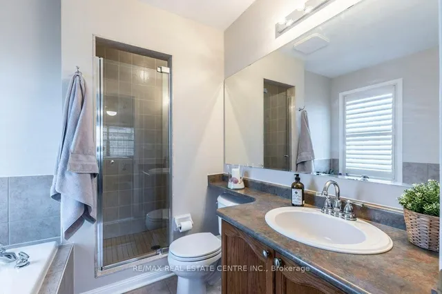 Additional image 22 of 328 Baverstock Cres