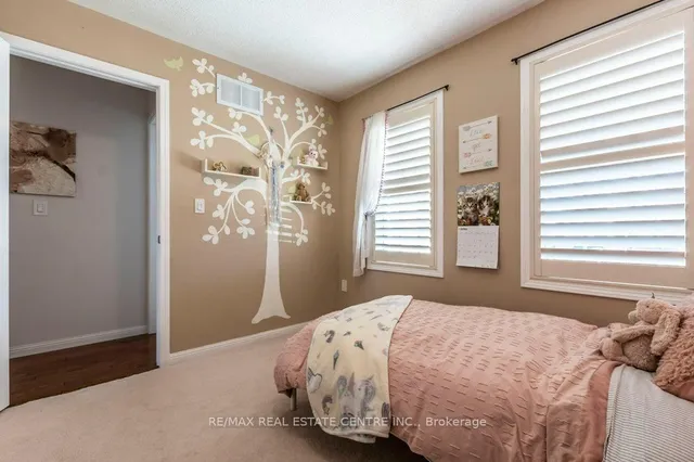 Additional image 19 of 328 Baverstock Cres