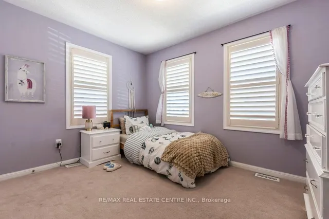 Additional image 17 of 328 Baverstock Cres