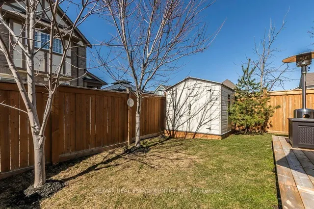 Primary image of 328 Baverstock Cres