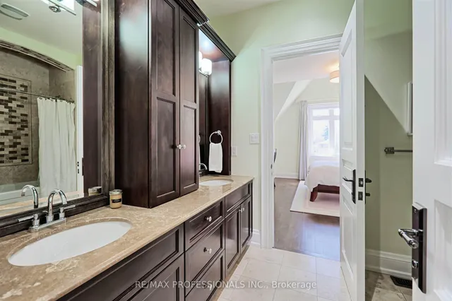 Additional image 14 of 19 Bromley Cres