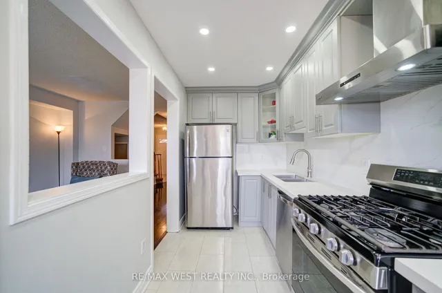 Additional property image - 100 Brickyard Way Unit 14
