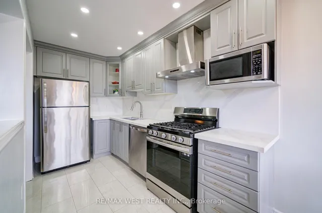 Additional property image - 100 Brickyard Way Unit 14