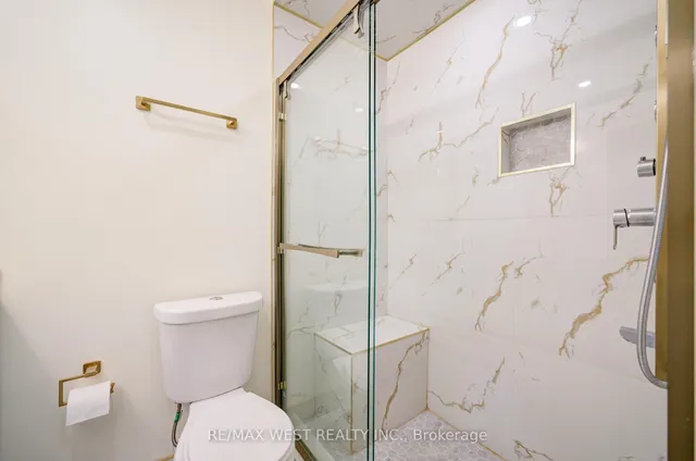 Additional property image - 100 Brickyard Way Unit 14
