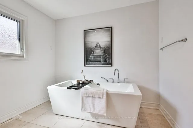 Additional property image - 2764 Rosewood Lane